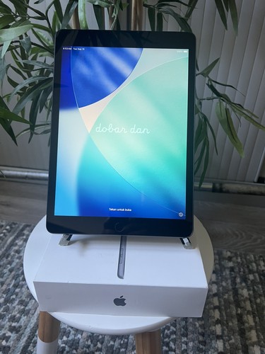 Apple ipad generazione 64 - ipad, 9a